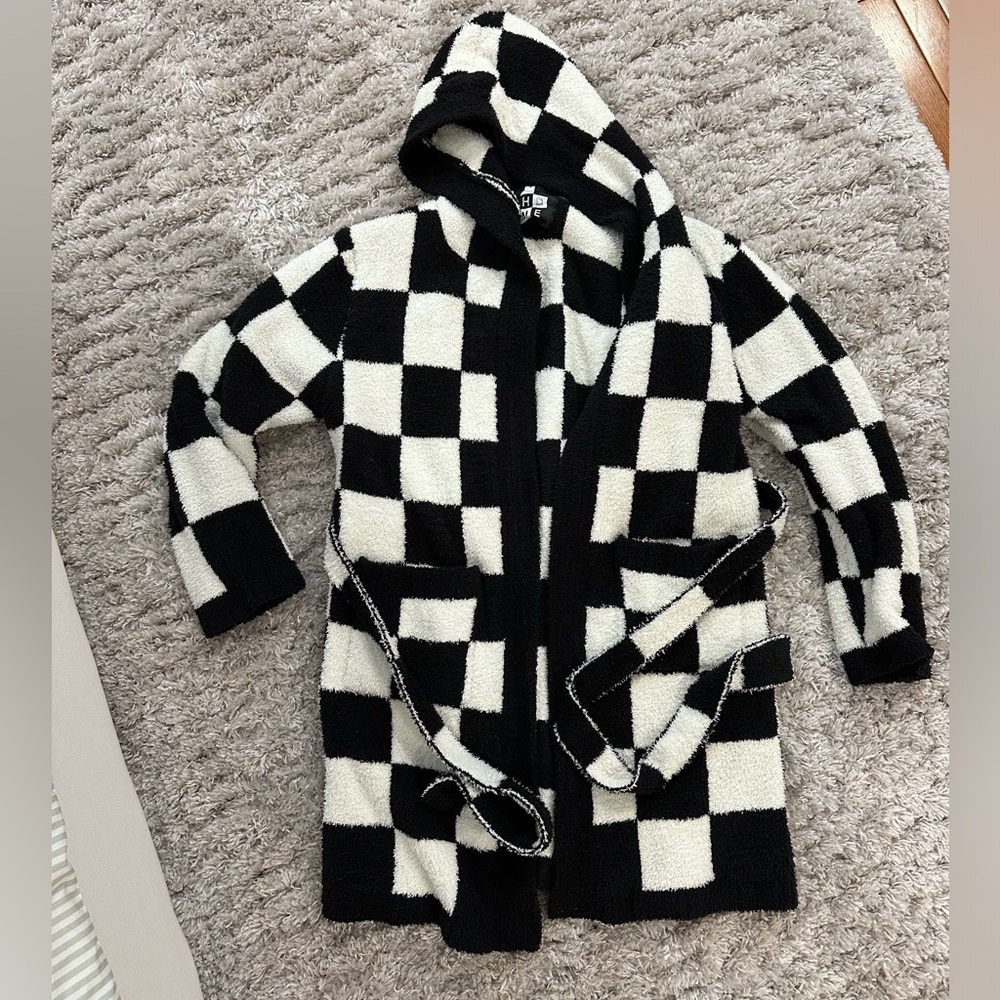 Lonely Ghost checkered robe